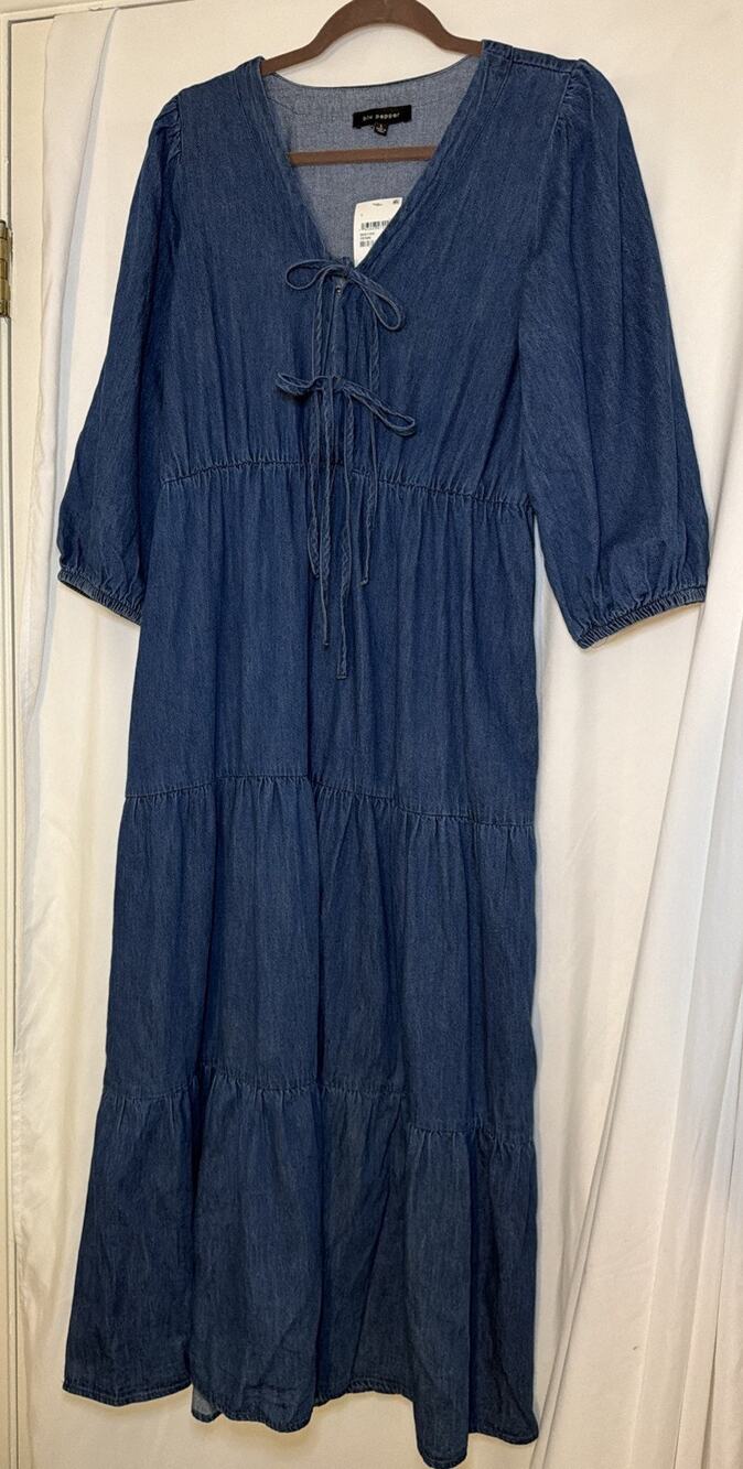 New w/ Tags! Blu Pepper Denim Tiered Maxi Dress Size L Tie Front Tie 3/4 Slv